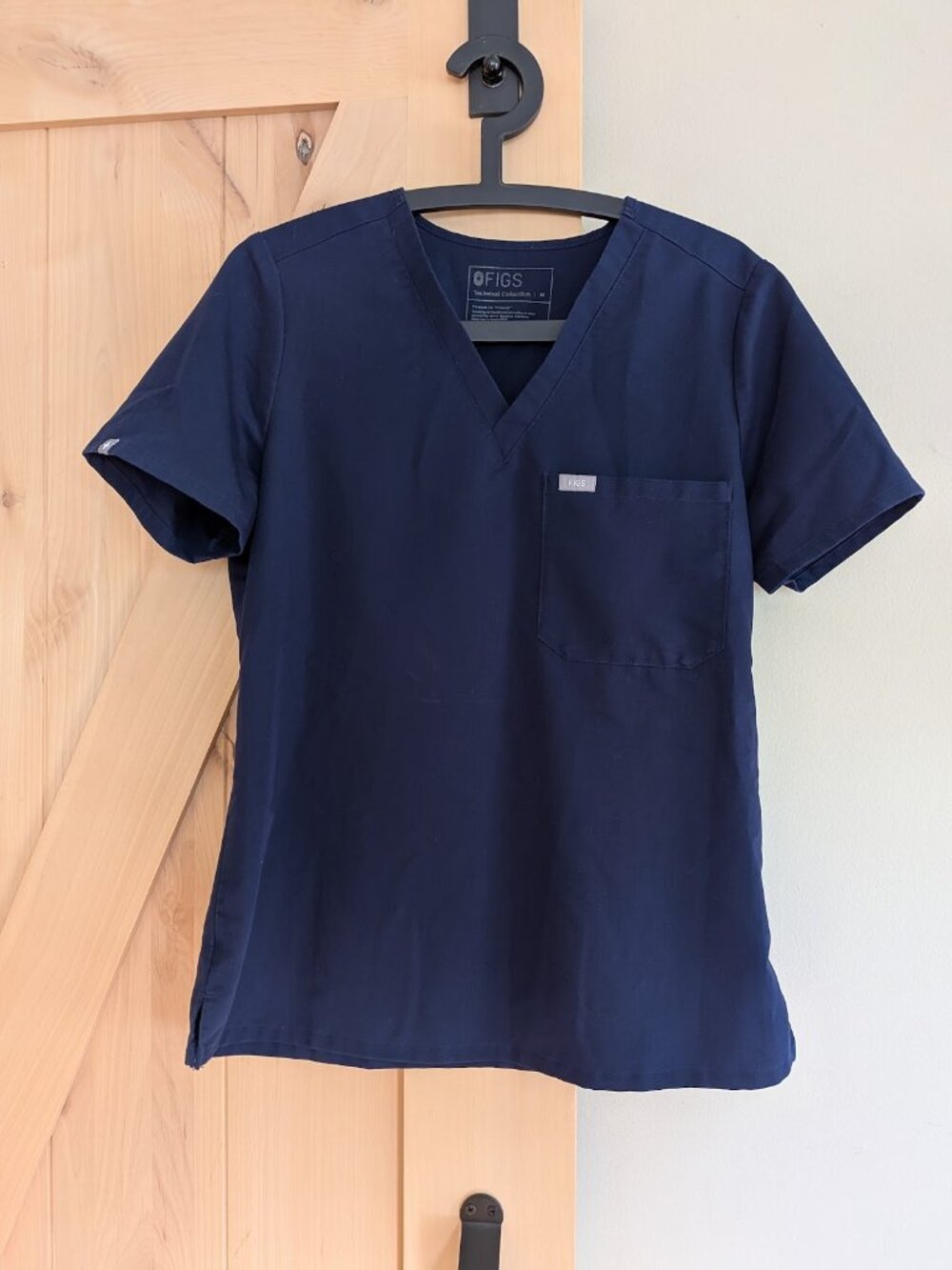 Figs Catarina One Pocket Navy Scrub Top